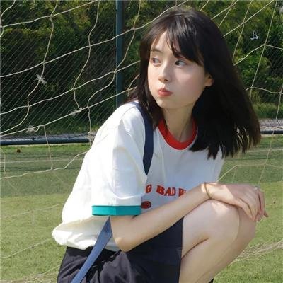 在巨人中间